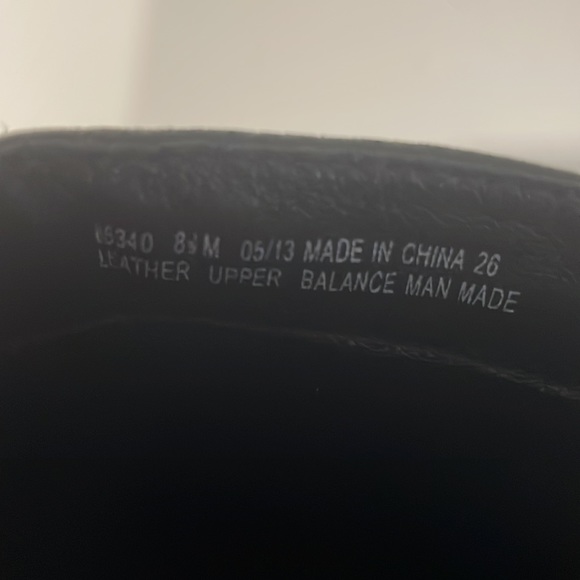 Clarks Artisan Active AIR Black Leather Lace-up Heeled Bootie Women's Size 8.5M - Picture 8 of 12